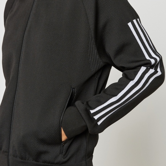 Sold🙂Adidas jacket - Picture 3 of 8